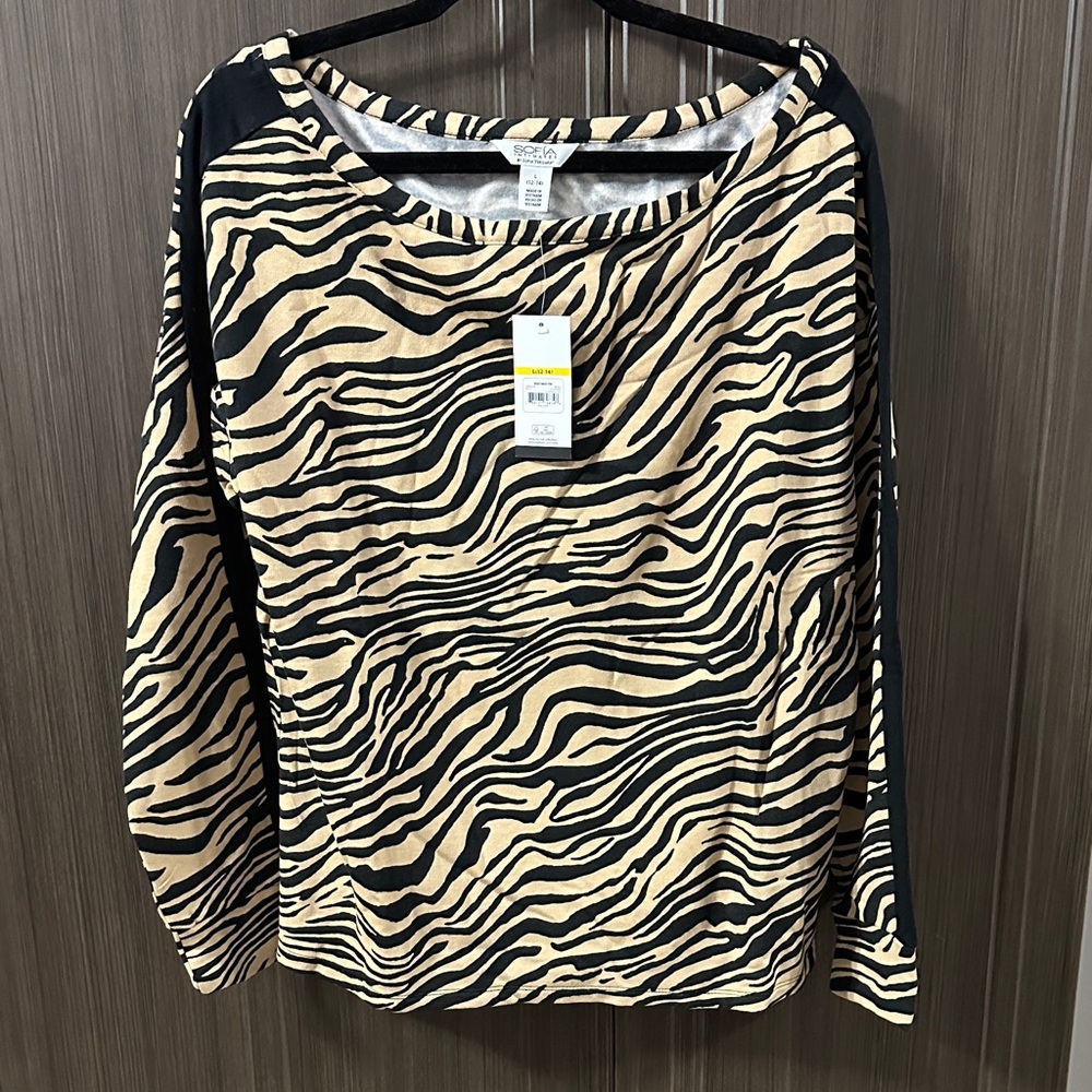 Sofia by Sofia Vergara Zebra Print Sweatshirt in Black‎ and Tan